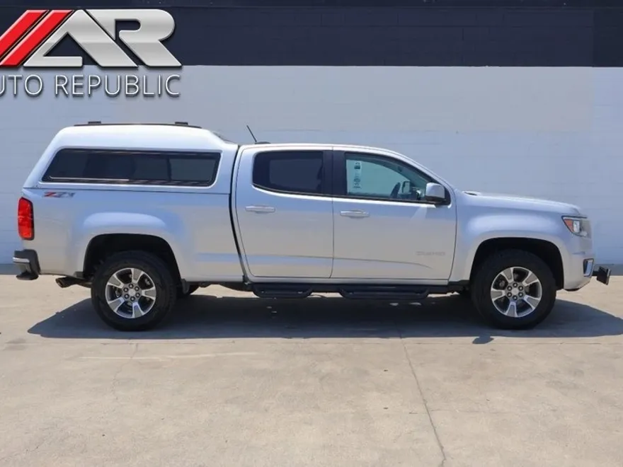 2019 Chevrolet Colorado Z71 photo 1