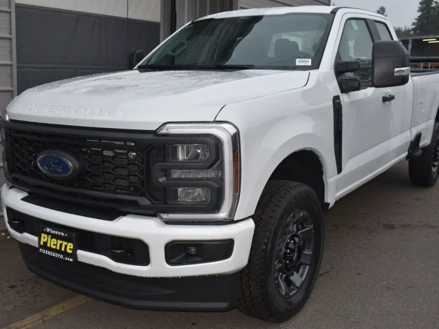 2026 Ford F-350 photo 1