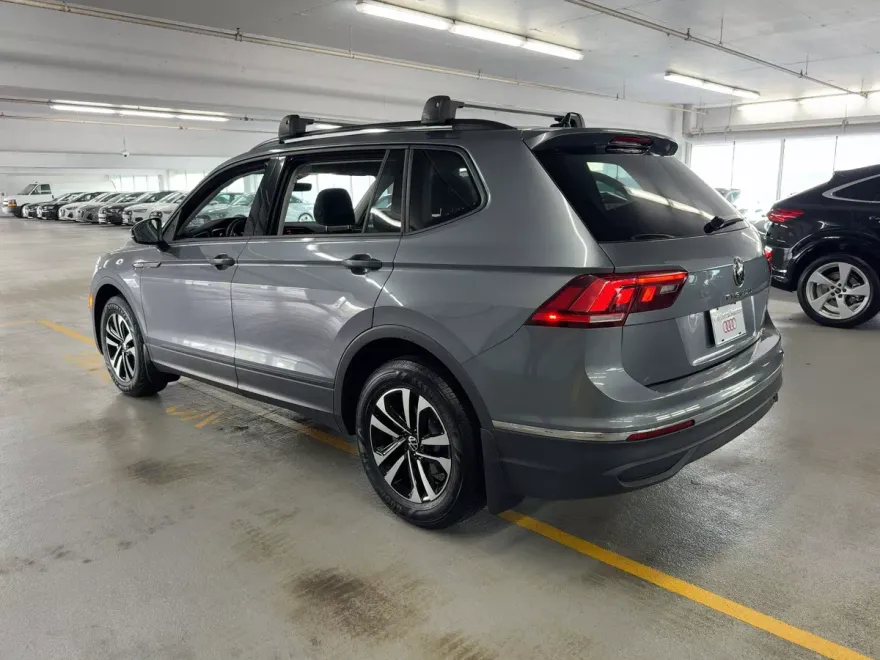2024 Volkswagen Tiguan S photo 1