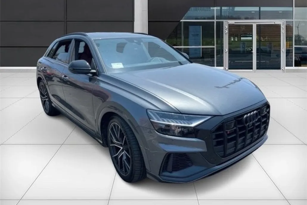 2022 Audi SQ8 Prestige photo 1
