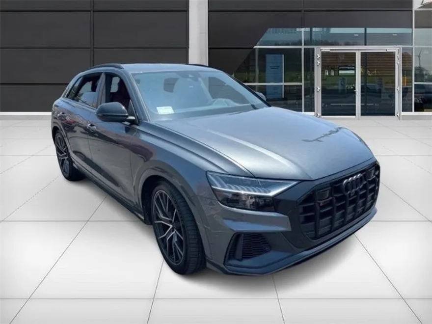 2022 Audi SQ8 Prestige photo 1
