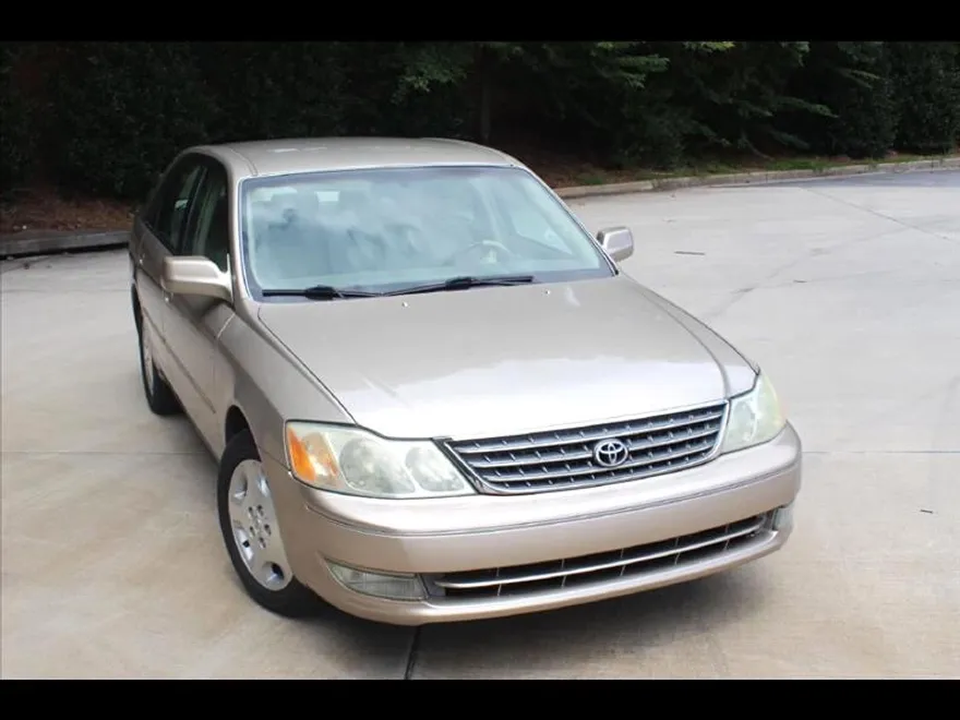 2004 Toyota Avalon XL photo 1