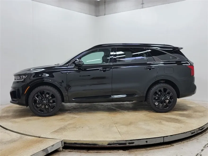 2022 Kia Sorento SX photo 1