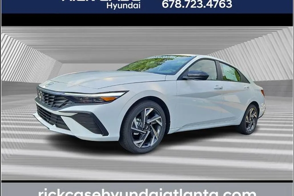 2025 Hyundai Elantra SEL Sport photo 1