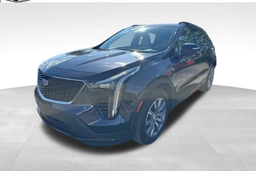 2023 Cadillac XT4 Sport photo 1