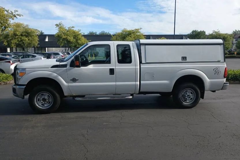 2013 Ford F-250 XL photo 1