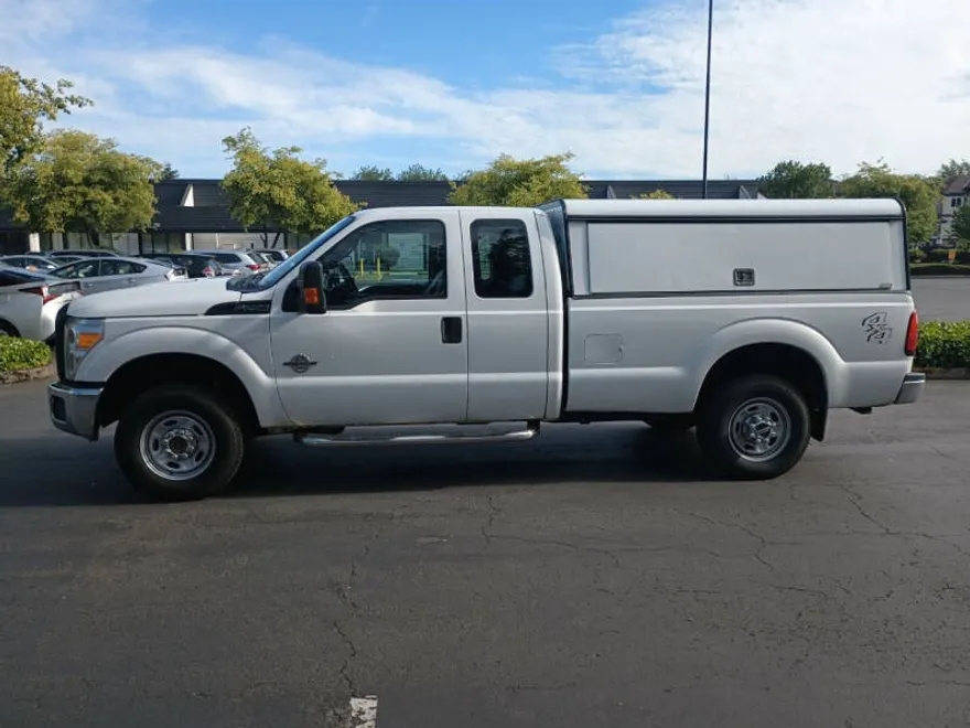 2013 Ford F-250 XL photo 1