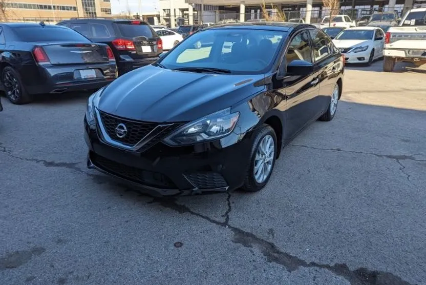 2019 Nissan Sentra SV photo 1