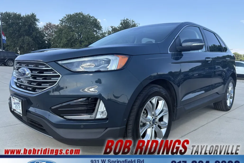 2019 Ford Edge Titanium photo 1