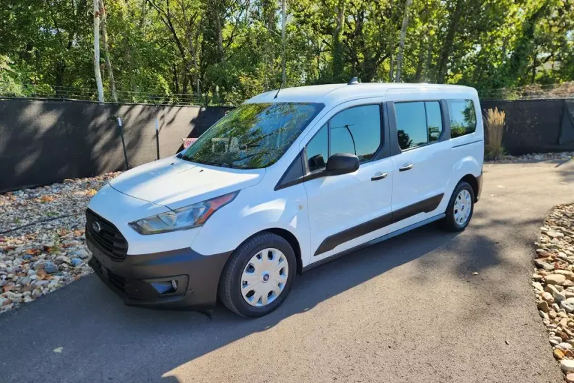 2020 Ford Transit Connect XL Passenger Wagon photo 1