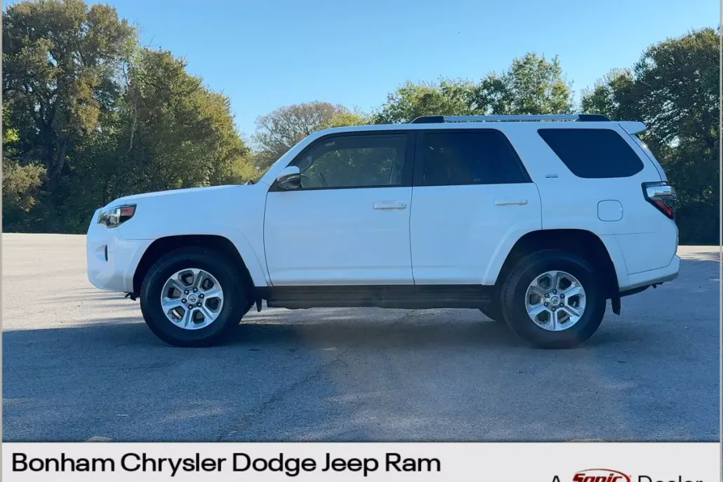 2021 Toyota 4Runner SR5 Premium photo 1