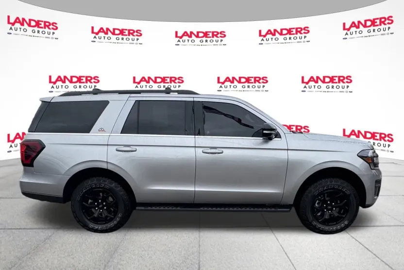 2024 Ford Expedition Timberline photo 1