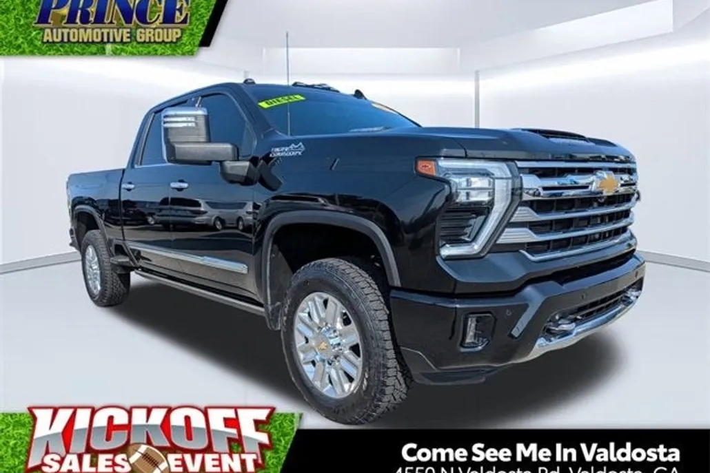 2024 Chevrolet Silverado 3500HD High Country photo 1