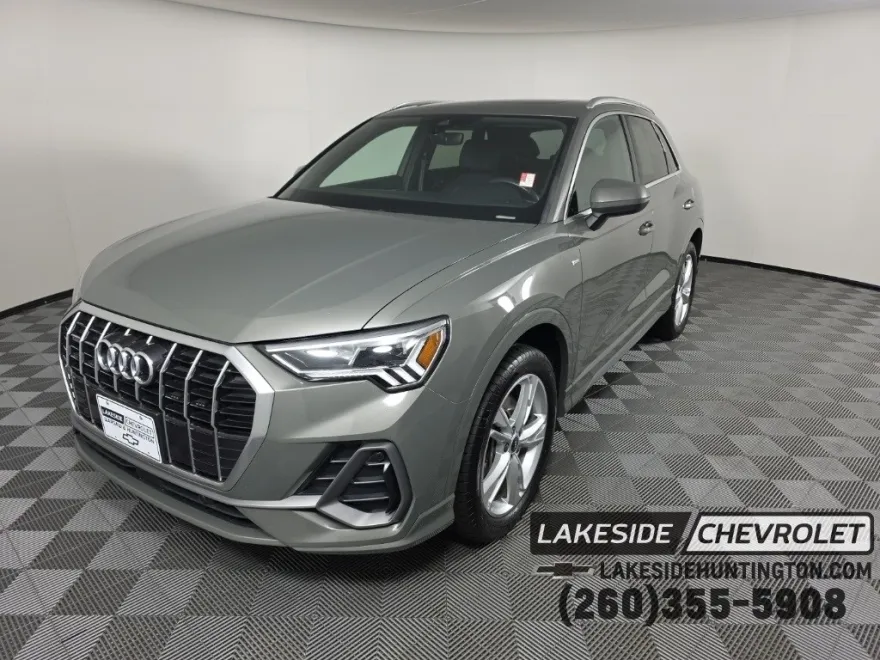 2022 Audi Q3 Premium Plus S line photo 1