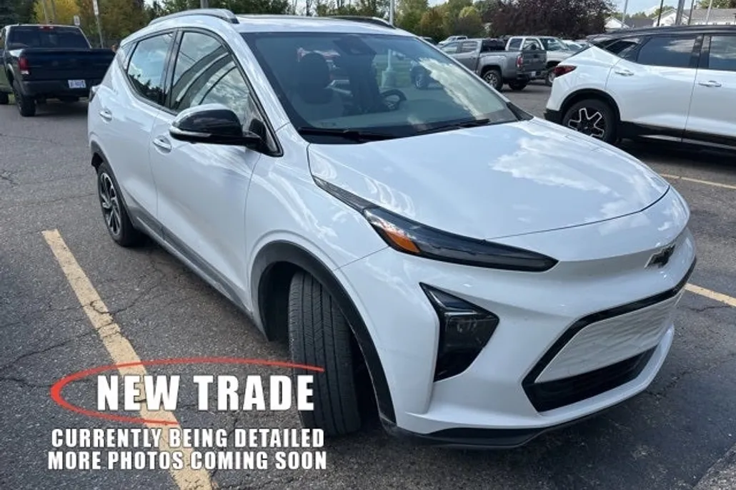 2023 Chevrolet Bolt EUV Premier photo 1
