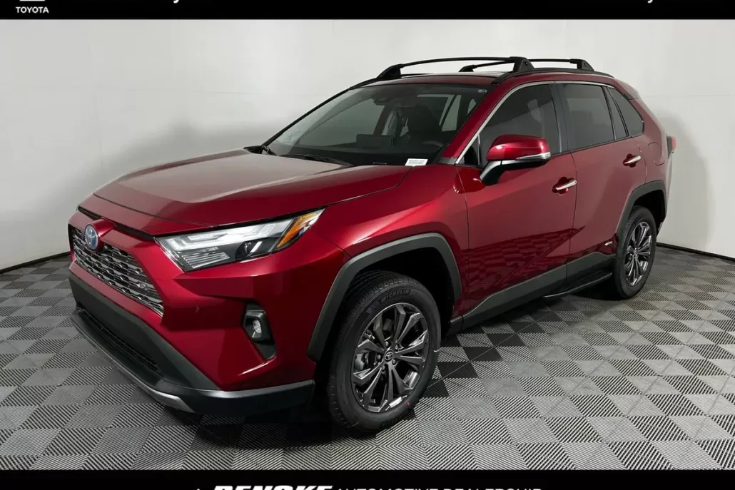 2025 Toyota RAV4 Hybrid Limited photo 1