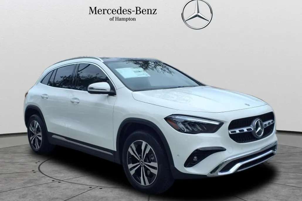 2026 Mercedes Benz GLA 250 photo 1