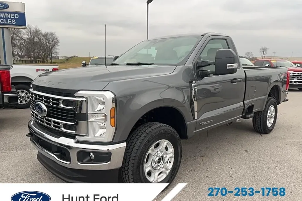 2025 Ford F-250 XLT photo 1