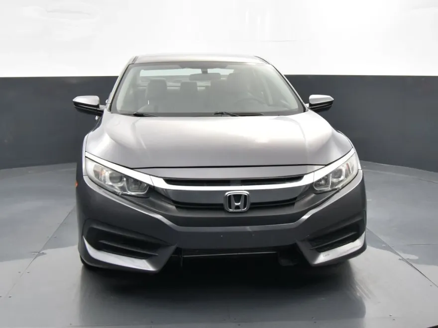 2017 Honda Civic LX photo 1