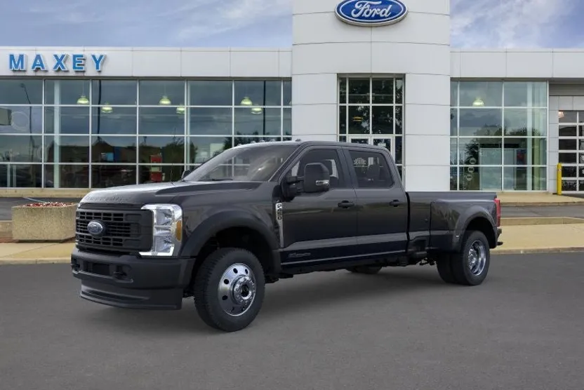 2026 Ford F-450 photo 1