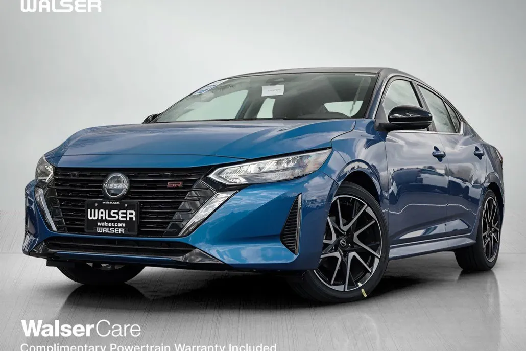 2025 Nissan Sentra SR photo 1