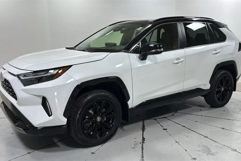 2023 Toyota RAV4 Hybrid XSE photo 1