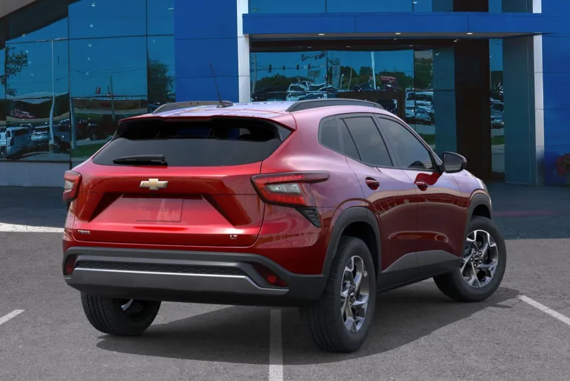 2026 Chevrolet Trax LT photo 1