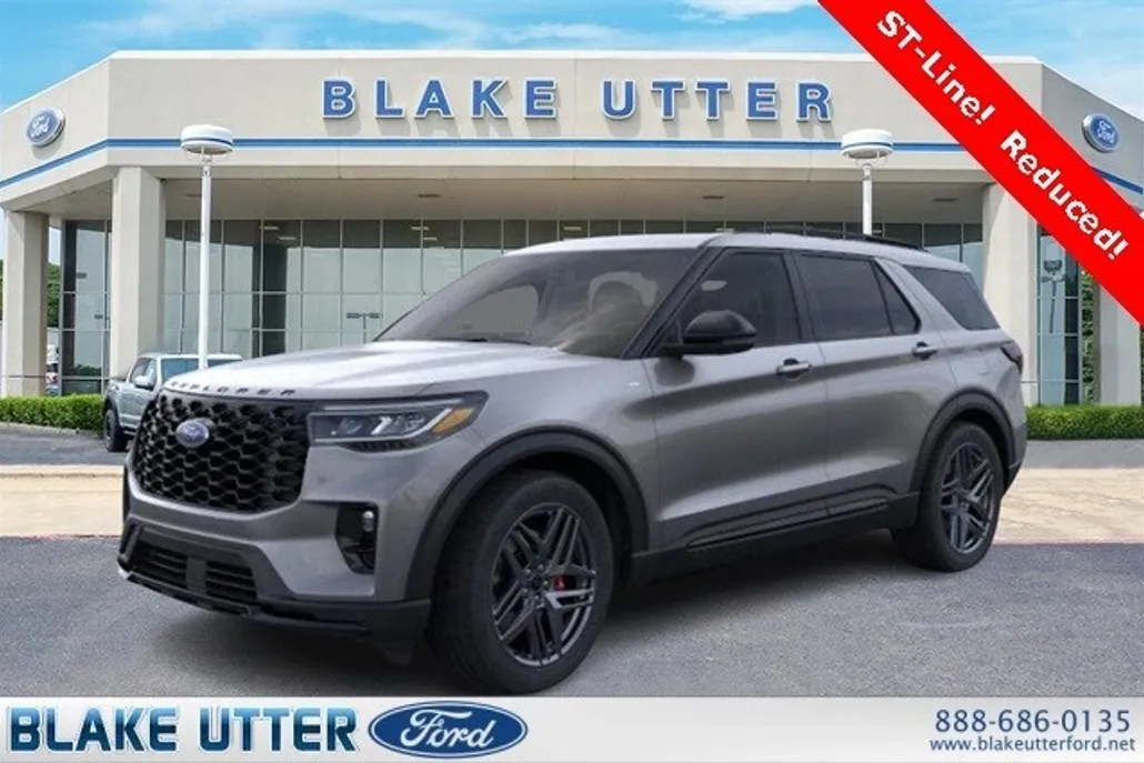 2025 Ford Explorer ST-Line photo 1
