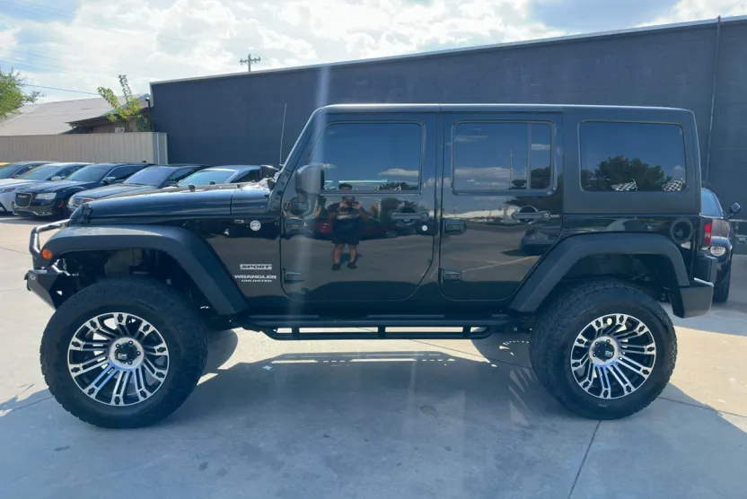 2014 Jeep Wrangler Unlimited Sport photo 1