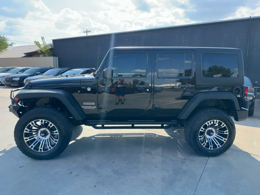 2014 Jeep Wrangler Unlimited Sport photo 1