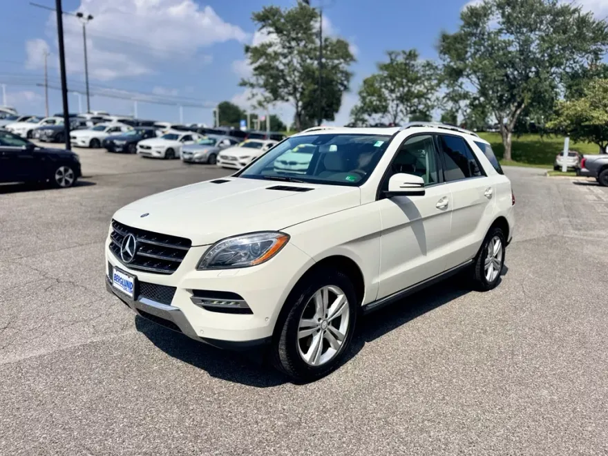 2013 Mercedes Benz ML 350 4MATIC photo 1