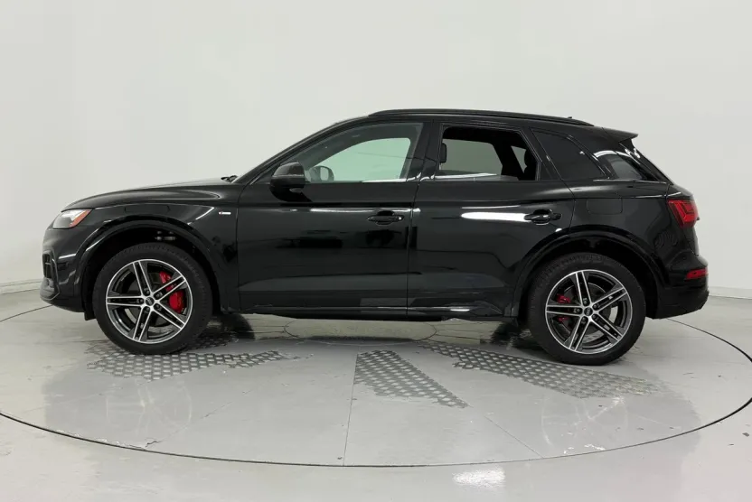 2025 Audi Q5 S line Premium Plus photo 1