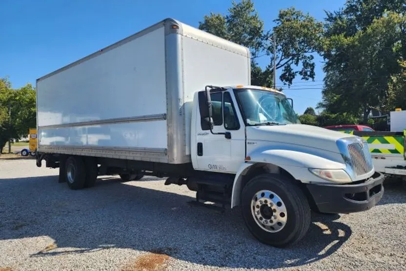 2014 International 4300 DuraStar 4300 photo 1