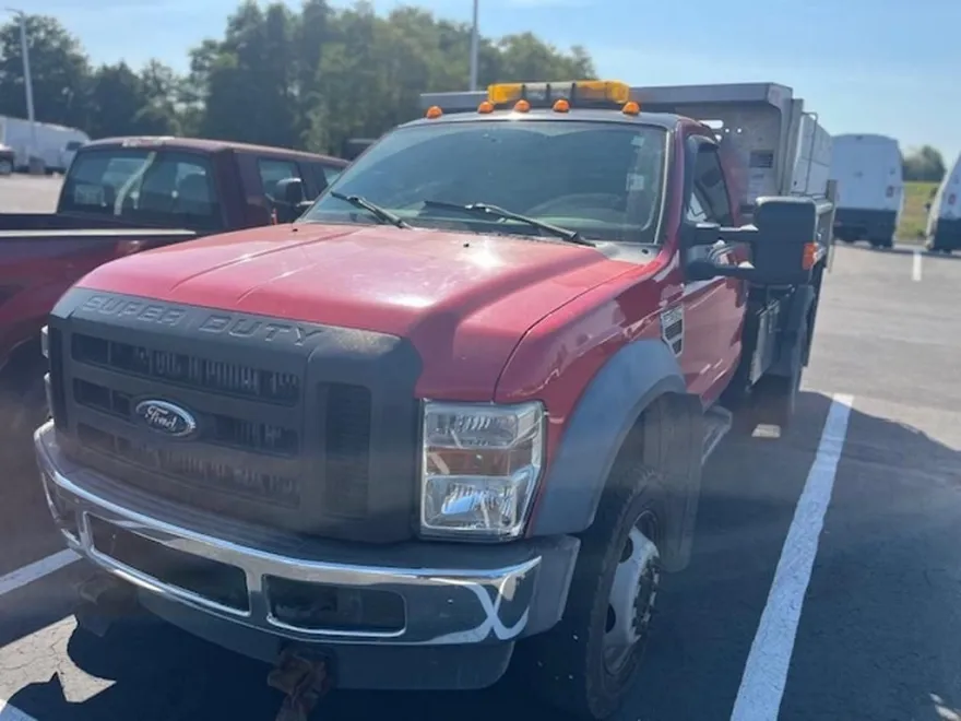 2010 Ford F-550 XL photo 1