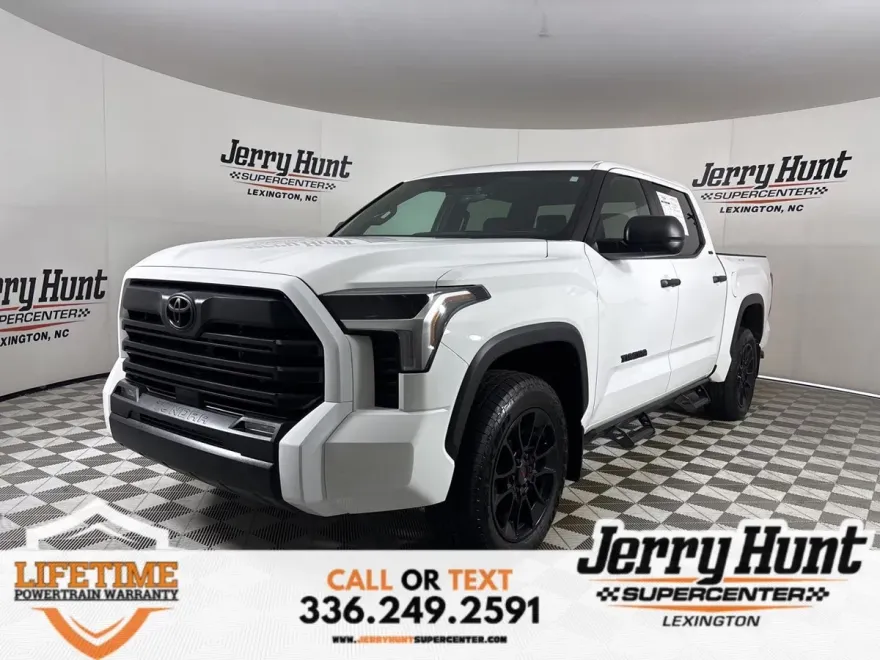 2025 Toyota Tundra SR5 photo 1