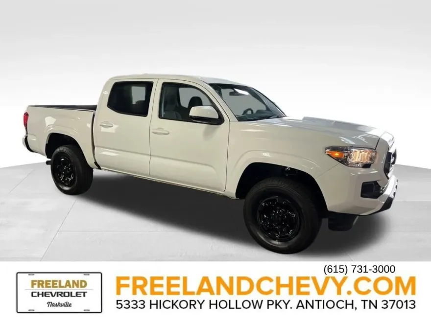 2023 Toyota Tacoma 4x4 SR photo 1