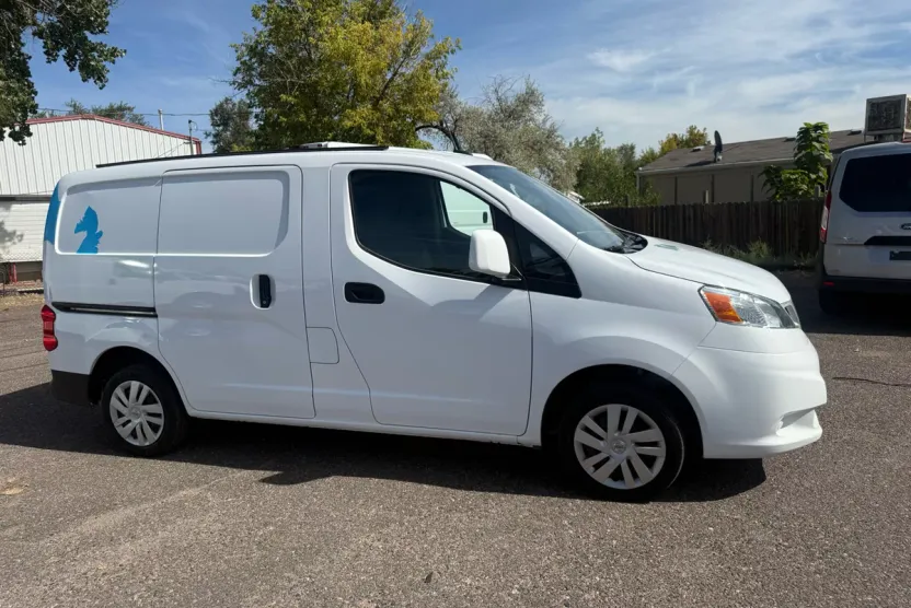 2021 Nissan NV200 SV photo 1
