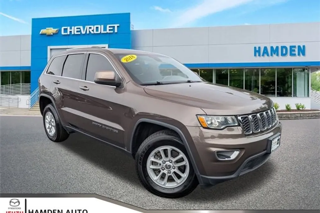 2018 Jeep Grand Cherokee Laredo photo 1