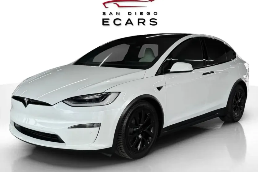2022 Tesla Model X Long Range photo 1