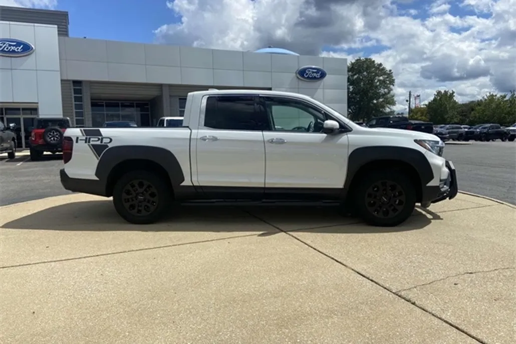 2022 Honda Ridgeline RTL-E photo 1