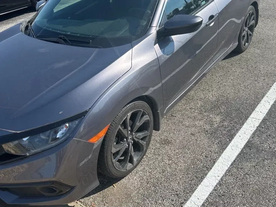 2020 Honda Civic Sport photo 1