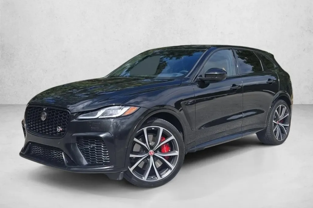 2023 Jaguar F-PACE SVR photo 1