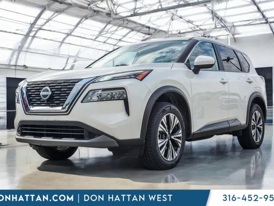 2023 Nissan Rogue SV photo 1