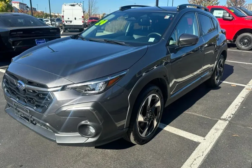 2024 Subaru Crosstrek Limited photo 1