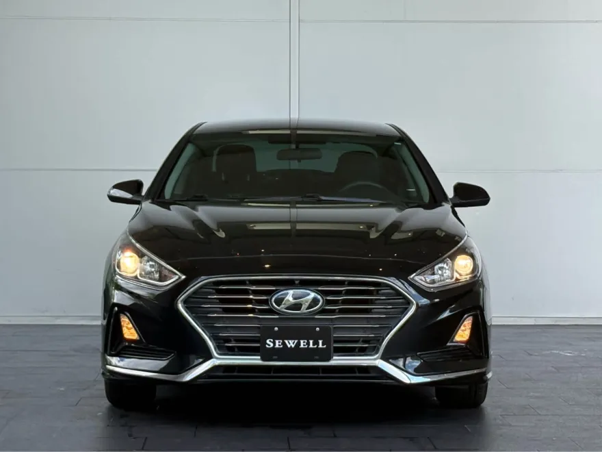 2018 Hyundai Sonata SE photo 1