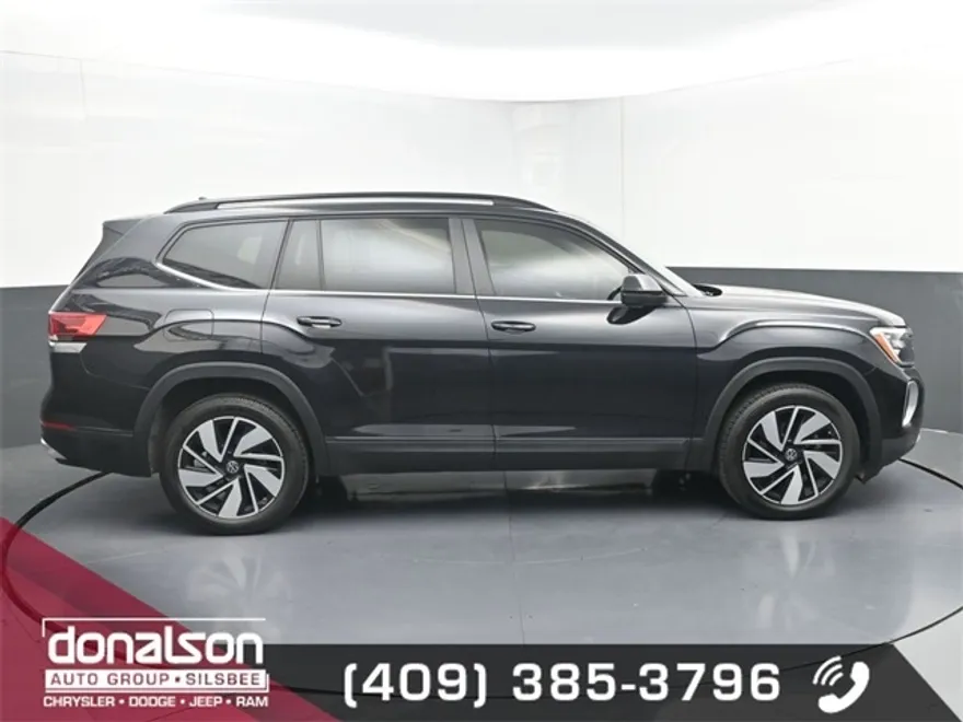 2024 Volkswagen Atlas SE Technology photo 1