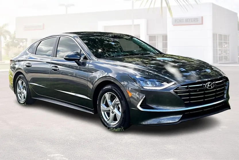 2023 Hyundai Sonata SE photo 1