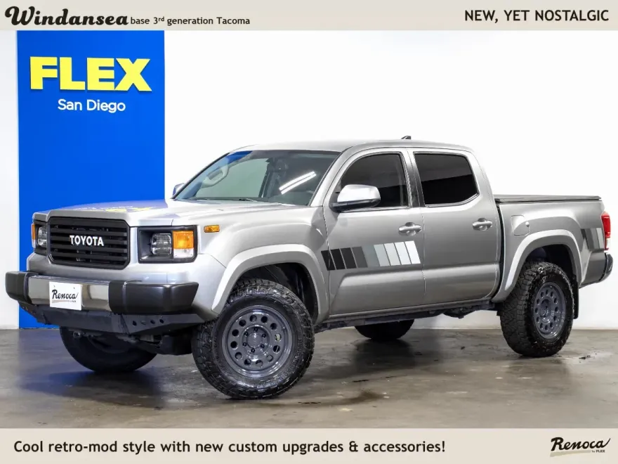 2017 Toyota Tacoma Double Cab SR5 photo 1
