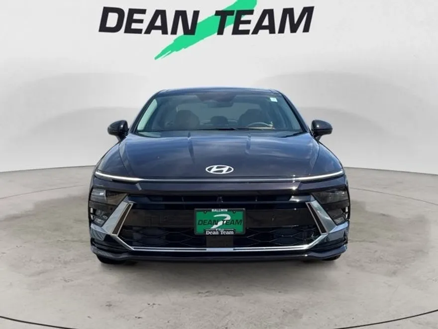 2025 Hyundai Sonata Hybrid Limited photo 1