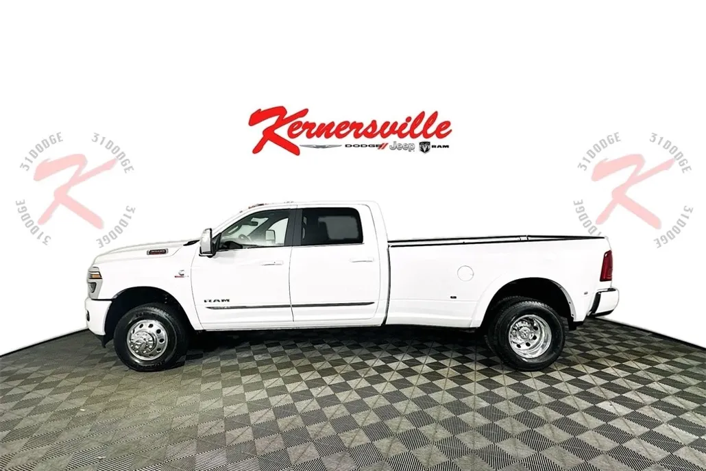 2026 Ram 3500 Limited photo 1
